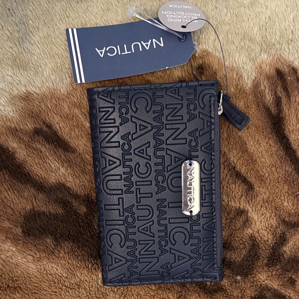Nautica Blue Navy Embossed Card Holder - Picture 3 of 13